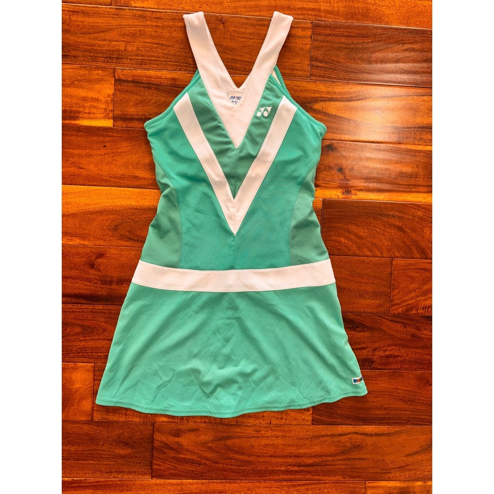 Yonex Tennis Dress Womens Medium Green White Very Cool Athletic Sleeveless - Picture 1 of 6